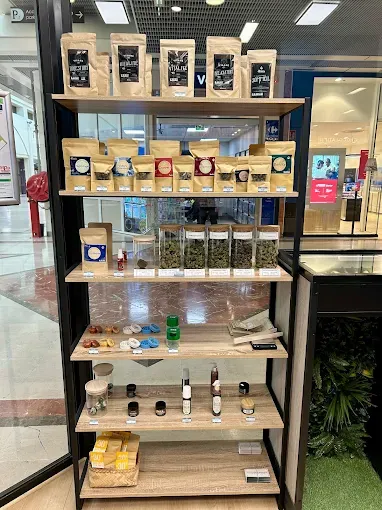 Corner CBD de la boutique HappeSmoke Écully